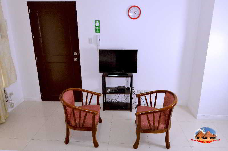 Jmm Apartment Suites Манила Экстерьер фото