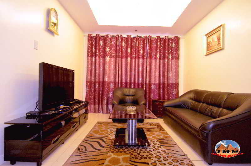 Jmm Apartment Suites Манила Экстерьер фото