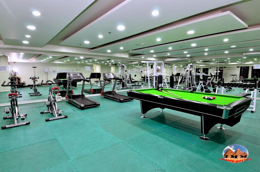 Jmm Apartment Suites Манила Экстерьер фото