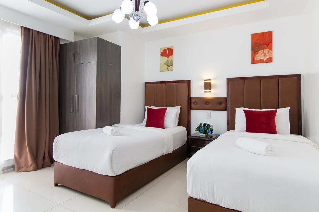 Jmm Apartment Suites Манила Экстерьер фото