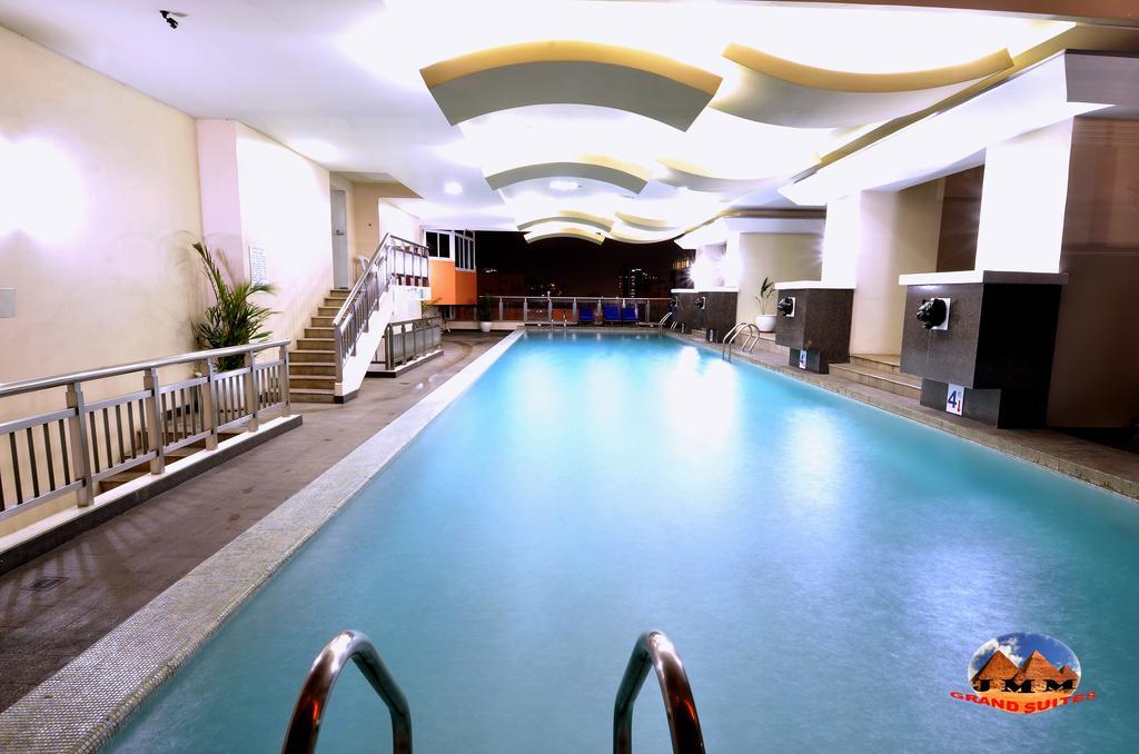 Jmm Apartment Suites Манила Экстерьер фото