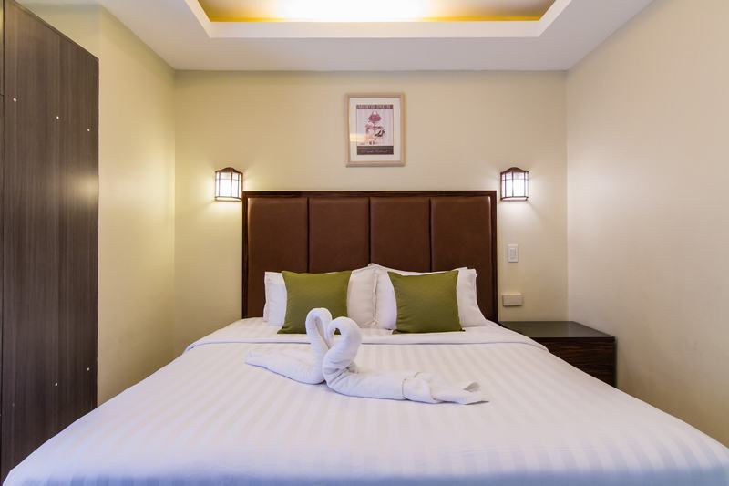 Jmm Apartment Suites Манила Экстерьер фото