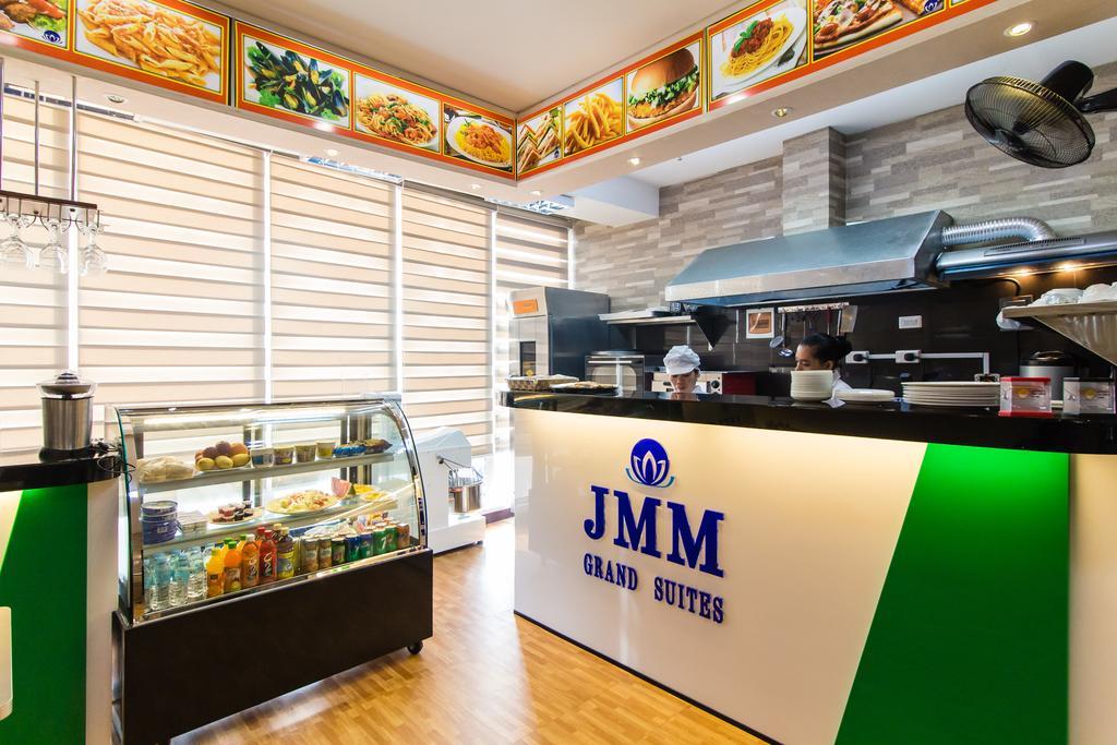Jmm Apartment Suites Манила Экстерьер фото