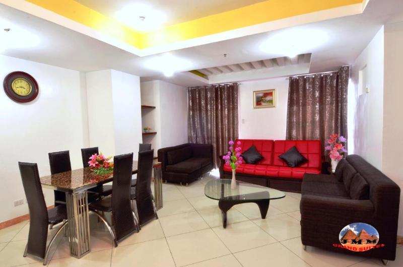 Jmm Apartment Suites Манила Экстерьер фото